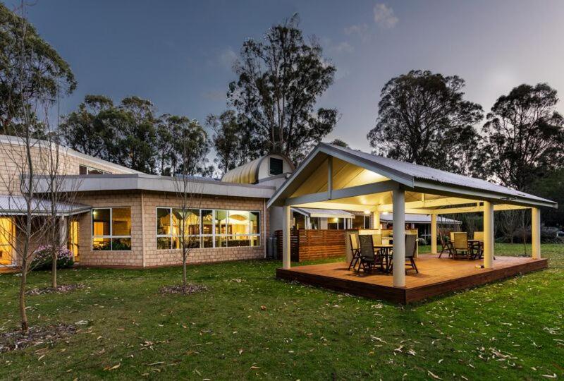 Inn The Tuarts Guest Lodge Busselton Accommodation - Adults Only Eksteriør bilde